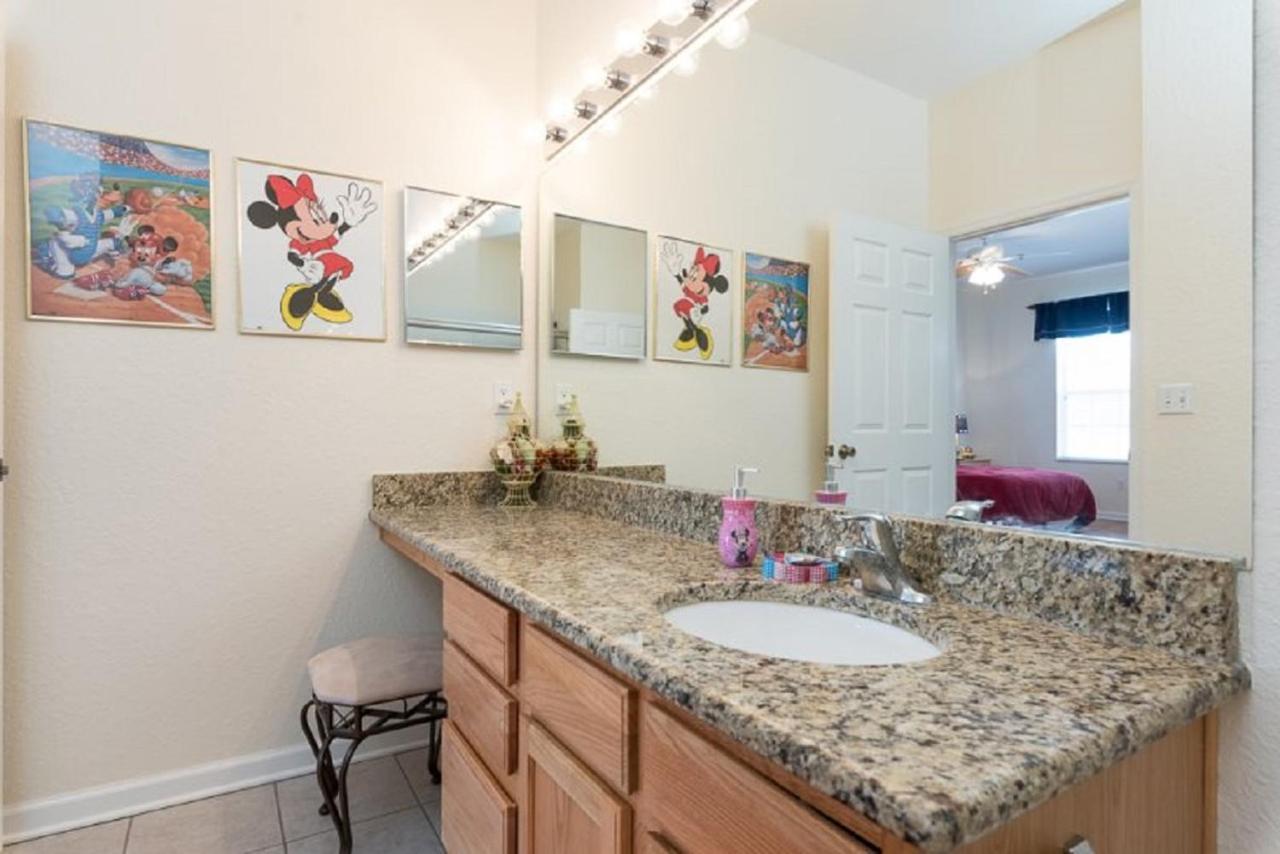 Luxurious Condo - Just 2 Miles From Disney #404 Orlando Bagian luar foto