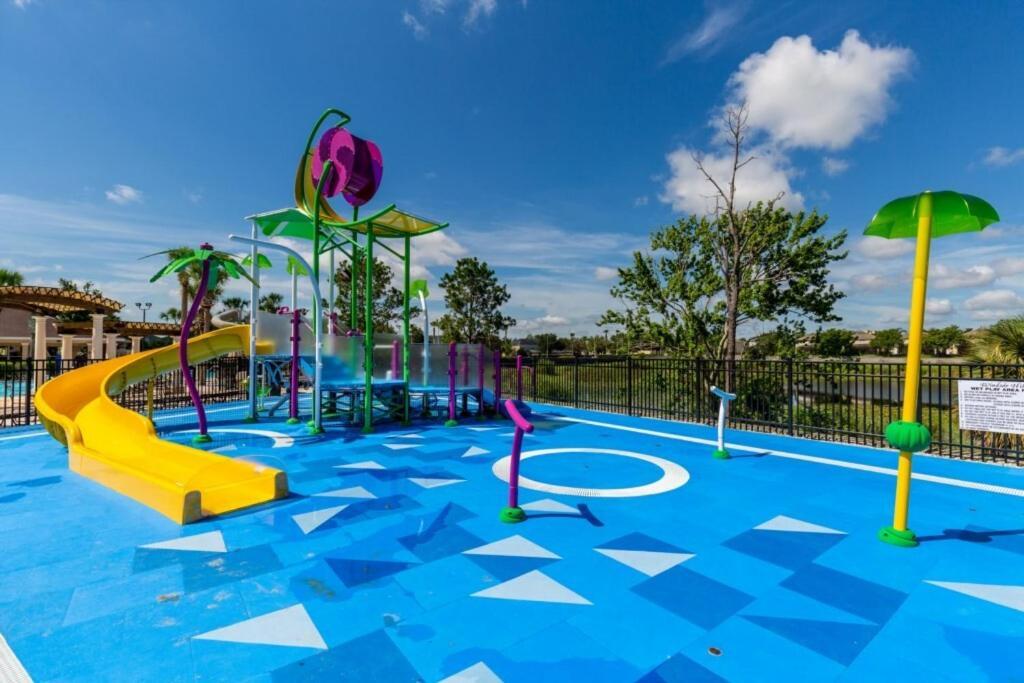 Luxurious Condo - Just 2 Miles From Disney #404 Orlando Bagian luar foto